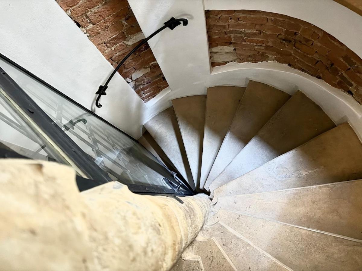 Traditional Prague Apartment Экстерьер фото